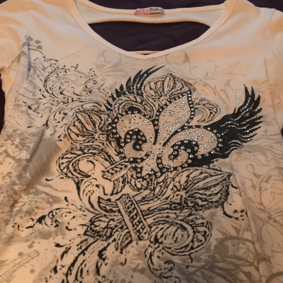 Top - Picture 2 of 4